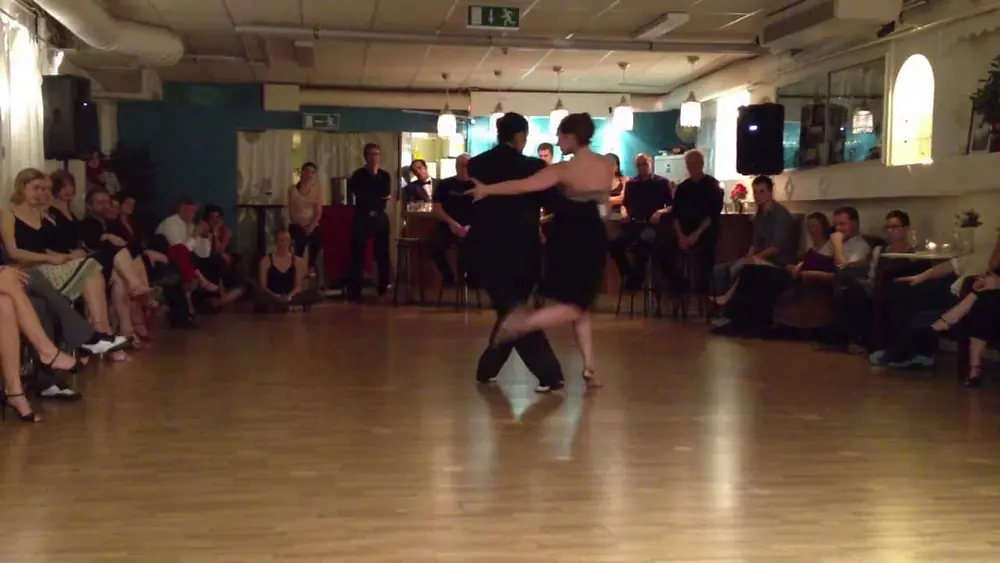 Video thumbnail for Anna Sol & Aldo Velásquez, waltz, La tapera - Edgardo Donato, Tangotek Malmö, March 2013