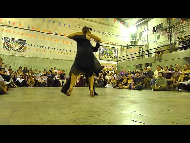 Video thumbnail for Virginia Pandolfi & Javier Rodriguez @ La Milonga del Moran