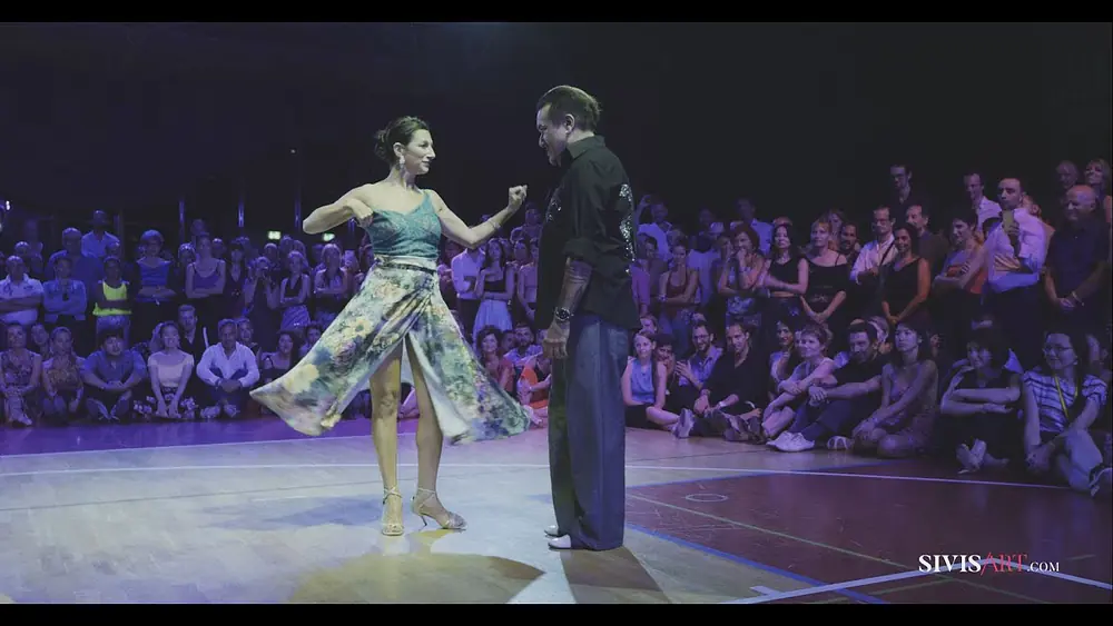 Video thumbnail for Mariano  Chicho  Frumboli & Moira Castellano "El yaguaron" by Sivis'Art