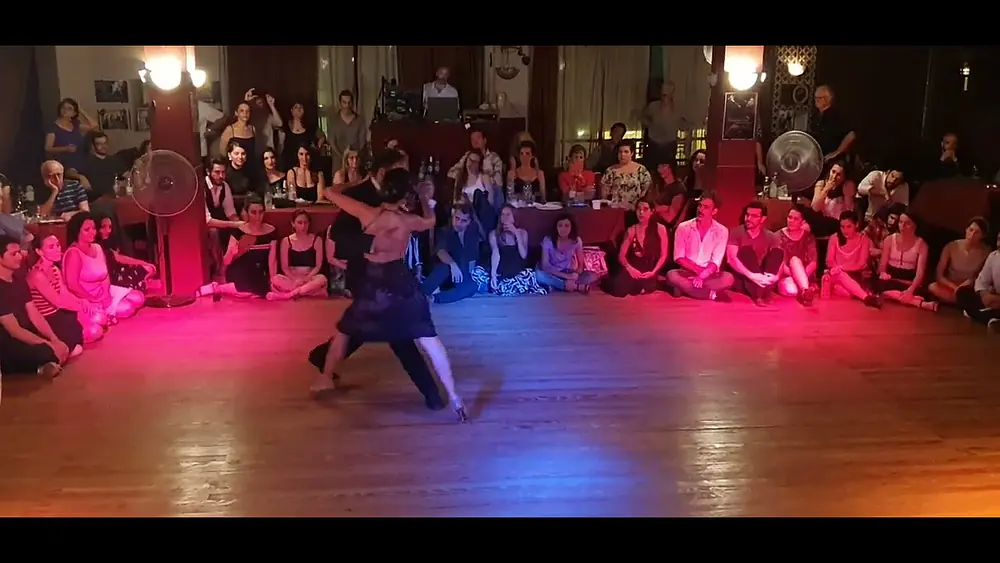 Video thumbnail for "Ríe Payaso" - Lucía Conde de Ben y Maximiliano Cristiani