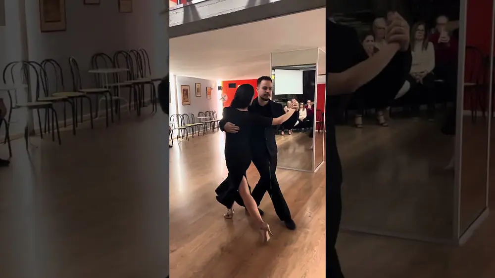 Video thumbnail for Julián Vilardo & Laia Barrera - Tango Argentino Lesson Salerno Italy