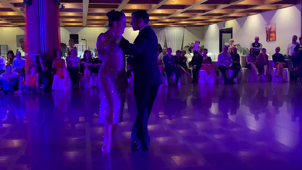 Video thumbnail for Neri Piliu y Yanina Quinones Udine Tango Meeting 2019 2-4