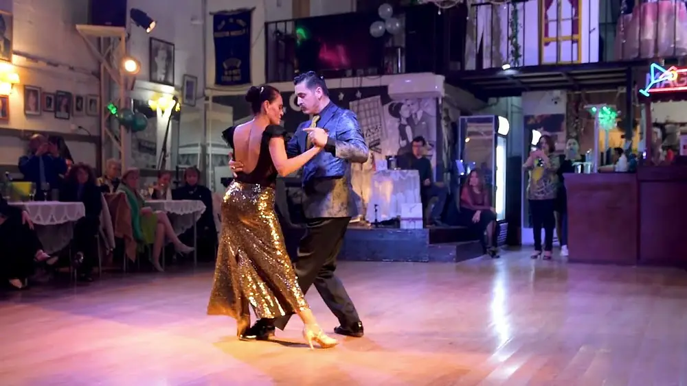 Video thumbnail for LaYumba (1/3) - Francisco Castro y Cecilia Acosta - Ciclo Profes-alumnos Magaldi tango Club