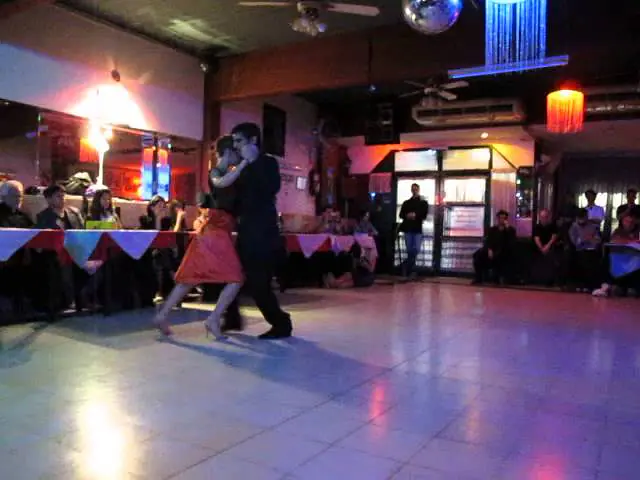 Video thumbnail for Magdalena Gutierrez & German Ballejo ~ Tango Club Milonga