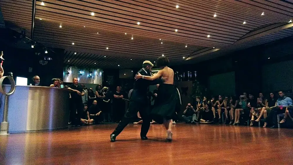 Video thumbnail for Jonatan Agüero & Verónica Palacios dance Pedro Laurenz' No me extraña
