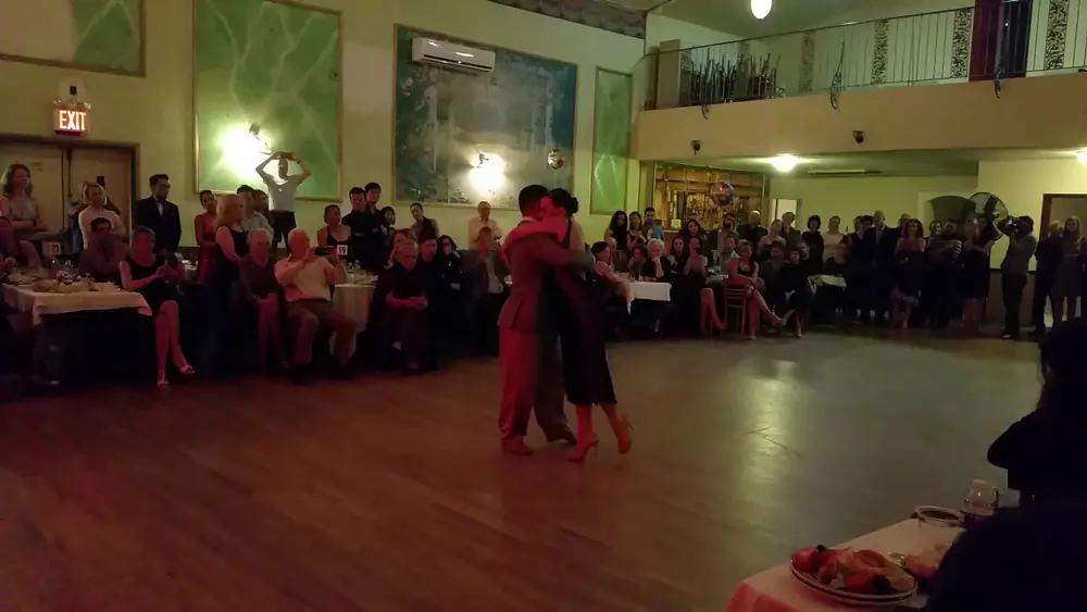 Video thumbnail for Argentine tango: Virginia Pandolfi & Jonathan Aguero - Como Aquella Princesa