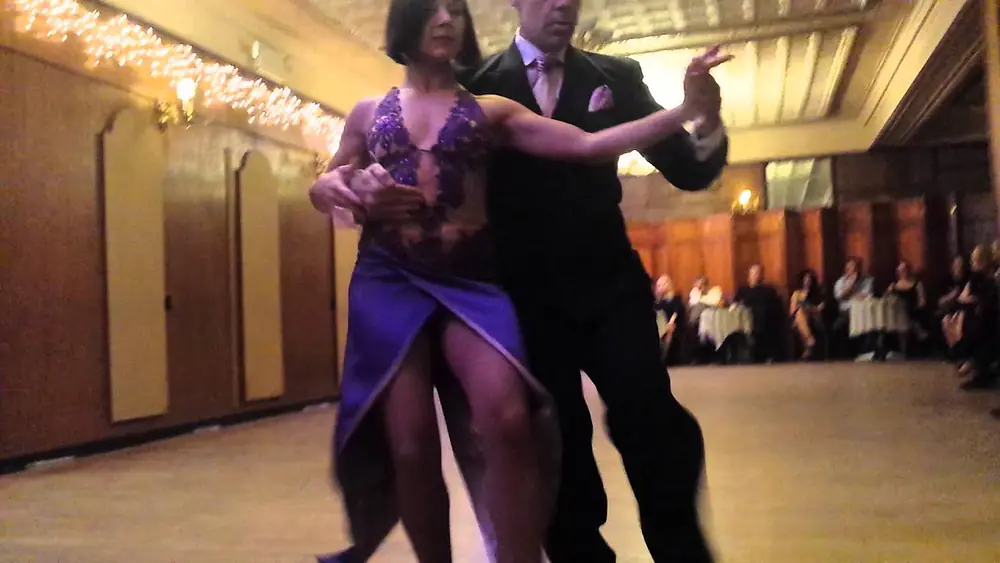 Video thumbnail for Argentine tango: Junior Cervila & Guadalupe Garcia - Loca