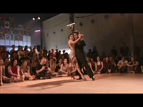 Roxana dansent