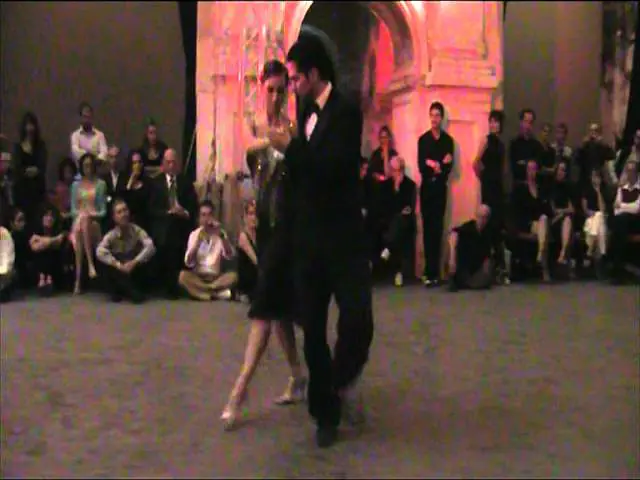 Video thumbnail for Sebastian Arce y Mariana Montes Astintango Festival 2011 1/3