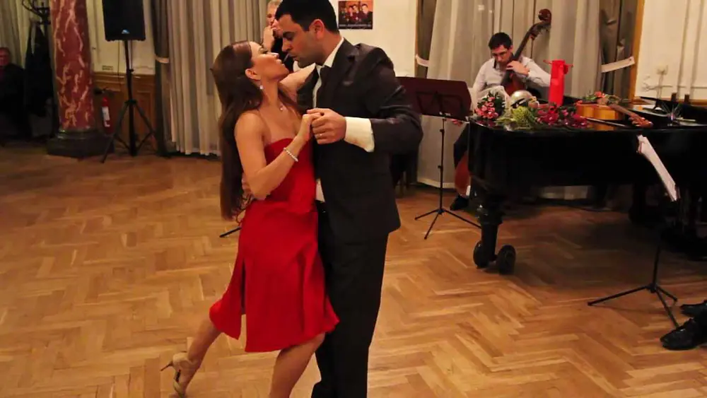 Video thumbnail for Ave Maria - Özgür Demir & Marina Marques - Tango Harmony