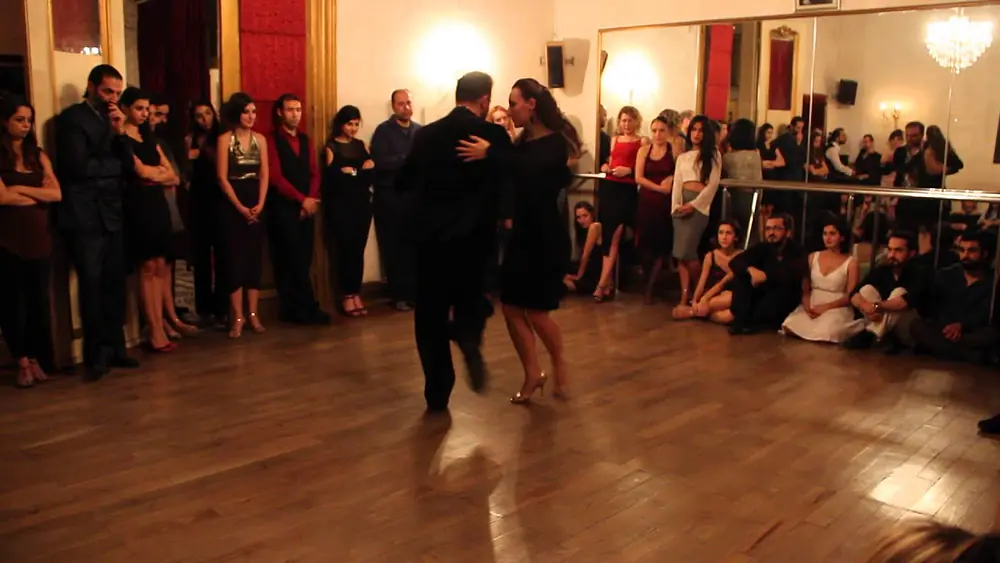 Video thumbnail for Utku KÜLEY & İris Başak DOĞDU, Tangoist Stüdyo Milongası, 22-11-2015, 3/4