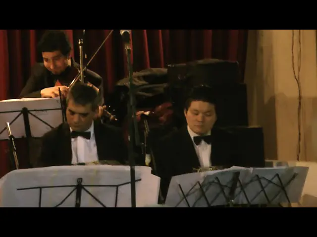 Video thumbnail for Milonga del Moran / Buenos Aires 2012/ Orquesta tipica Sans Souci /Julio Balmaceda and Corina