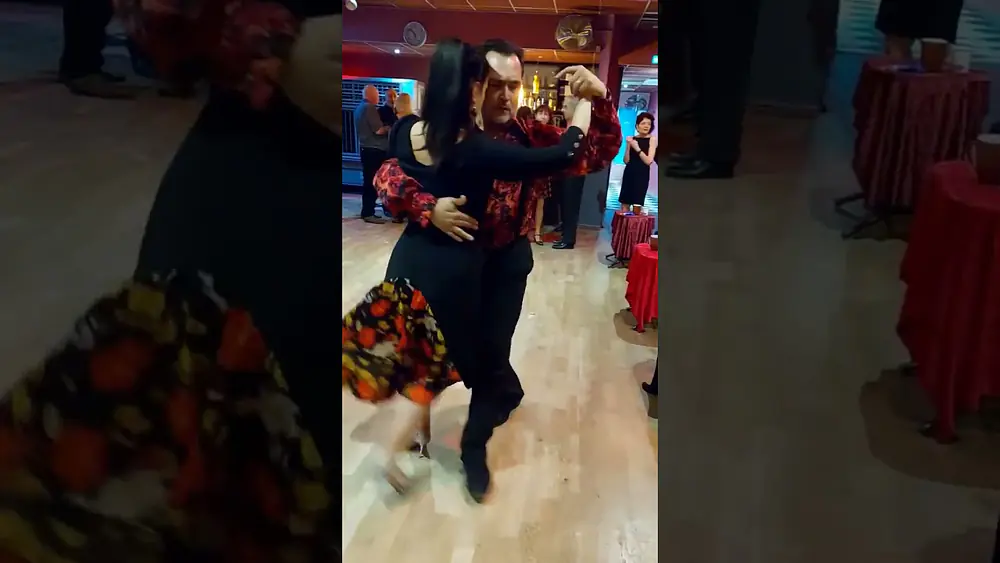 Video thumbnail for Feliz 2023 Happy New Year ❤️⭐️#tango #tangodebuenosaires #dancers  Georgina Vargas Oscar Mandagaran
