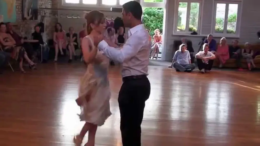 Video thumbnail for Marina Marques y Ozgur Demir AuxFrontieres 2014 - 3