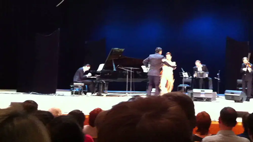 Video thumbnail for Max Van de Voorde & Solange Acosta  in Nizhniy Novgorod, Russia  13.03.2014  ( II )