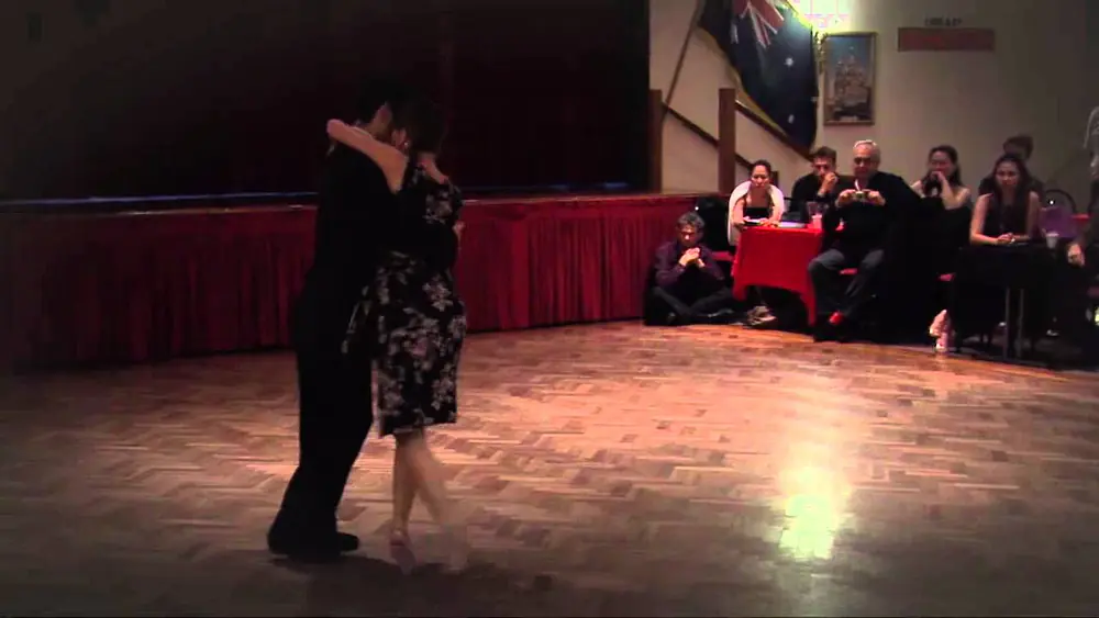 Video thumbnail for Javier Rodriguez y Andrea Missé - Sydney Tango Salon Festival 2011 - Welcome Milonga - Dance 2