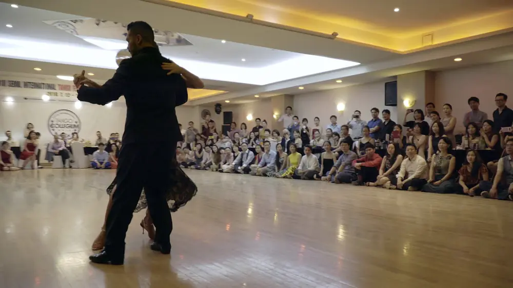 Video thumbnail for [ Tango ] 2018 SITF Grand Party - Sebastian Arce & Mariana Montes (2/5)