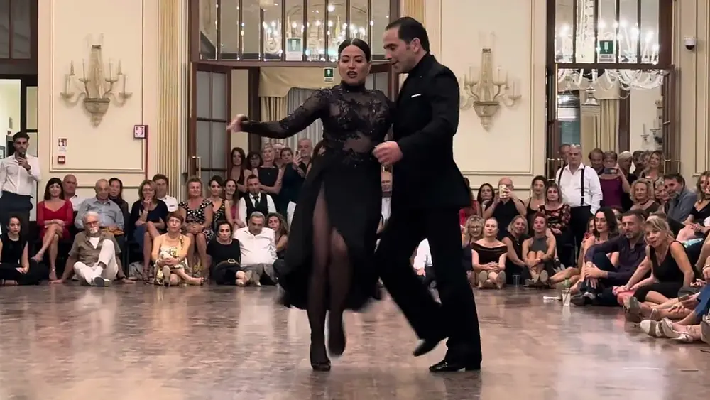 Video thumbnail for Ezequiel Paludi y Geraldin Rojas 3/3