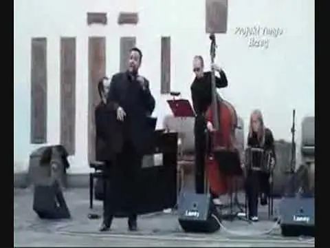 Video thumbnail for TINTA ROJA-PERFUME DE MUJER & CAIO RODRIGUEZ BRZEG 2009 POLONIA;BANDONEON-ANETA PAJEK