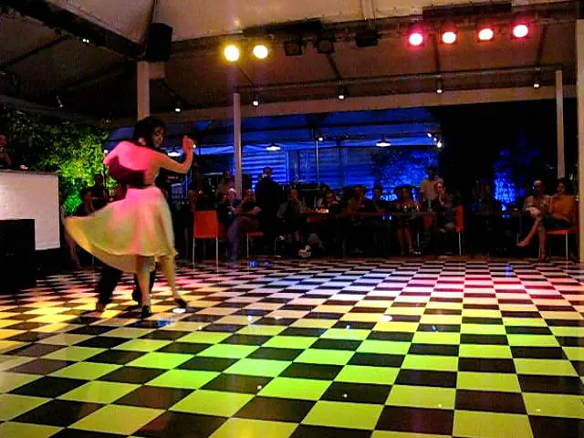 Video thumbnail for Pamela Ramos Aracena y Carlitos Espinosa Milonga
