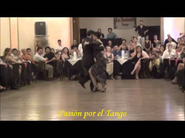 Video thumbnail for JIMENA HOEFFNER y FERNANDO CARRASCO Bailando la Milonga ESTAMPA DE VARON en YIRA YIRA MILONGA