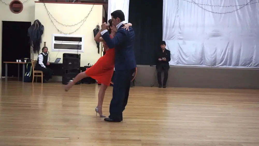 Video thumbnail for Maxi Copello & Raquel Makow Tango Demo 2/3 2017 Oct 19