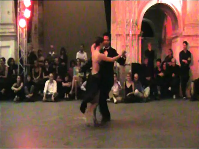Video thumbnail for Sebastian Arce y Mariana Montes Astintango Festival 2011 2/3