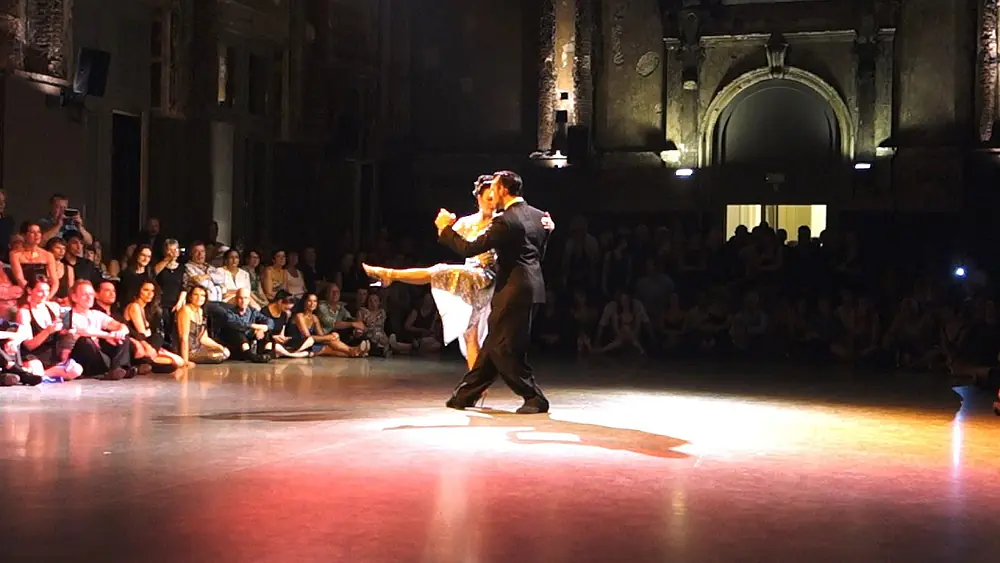 Video thumbnail for Tango: Anibal Lautaro y Valeria Maside, 28/05/2016, Antwerpen Tango Festival, 1/4