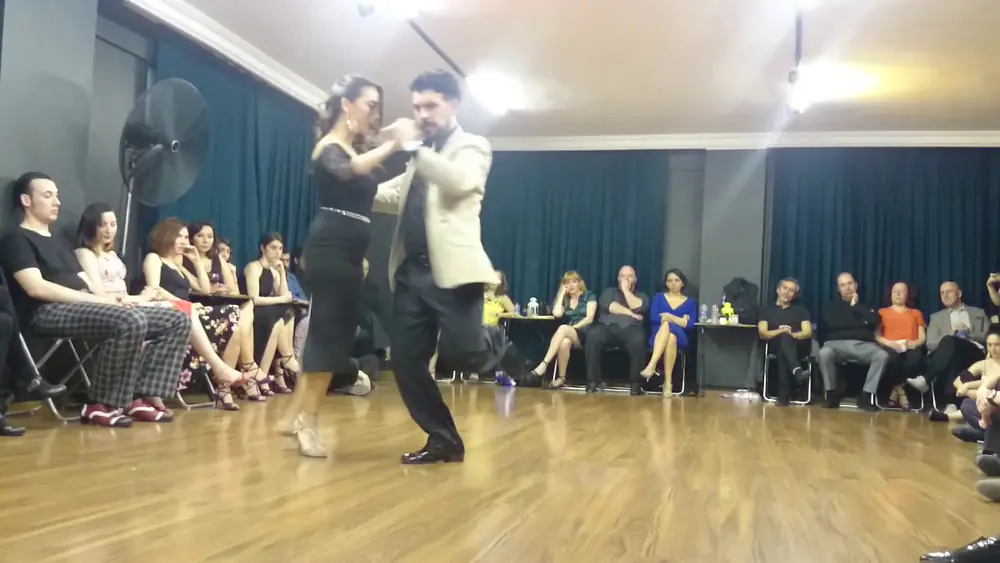 Video thumbnail for Murat Kazak & Bengi Yeniaydın. De Floreo / Osvaldo Pugliese. Milonga Perest