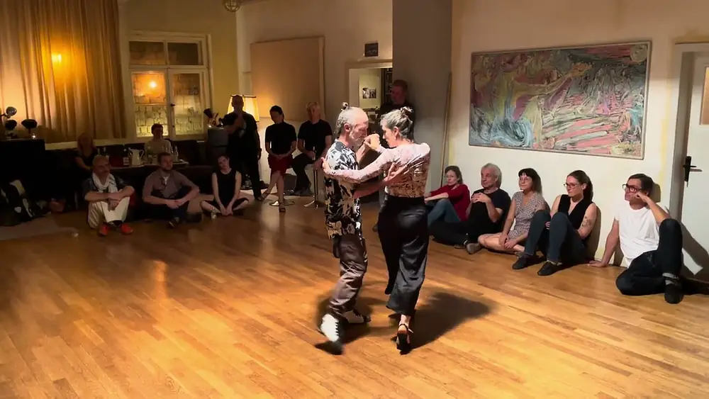 Video thumbnail for Tango Leipzig 2024 - Pablo Villarraza & Caro Lafata Show Tango Studio