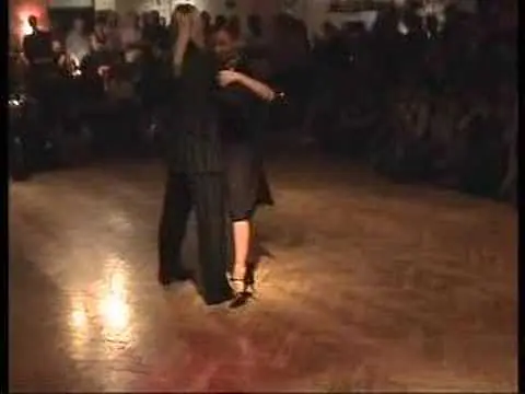 Video thumbnail for Javier Rodriguez y Andrea Missé - Emancipación