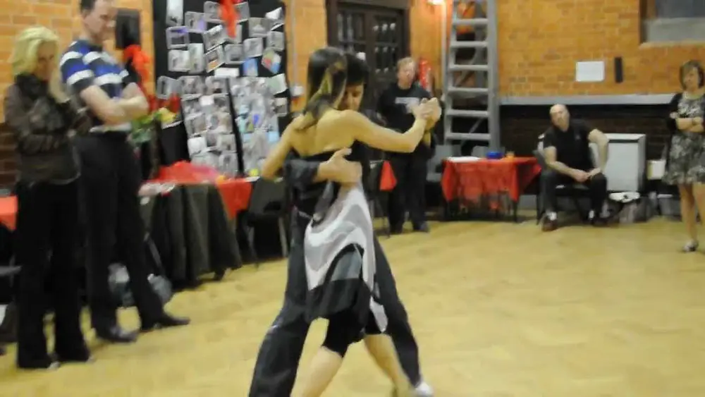 Video thumbnail for Ricardo Delgado & Maria Solero - TangoAr Volcadas & Colgadas Workshop