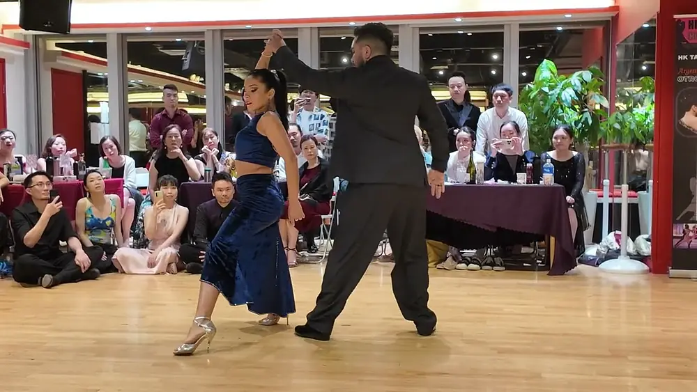Video thumbnail for Clarisa Aragon & Jonathan Saavedra Hong Kong 2025 4/4