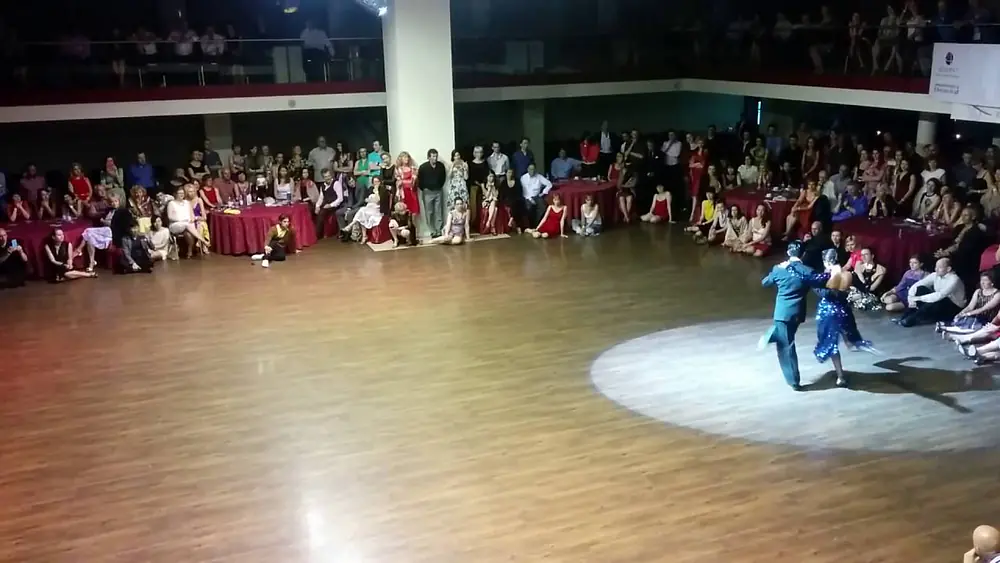 Video thumbnail for Fernando Gracia y Sol Cerquides (White Nights Tango 2016)