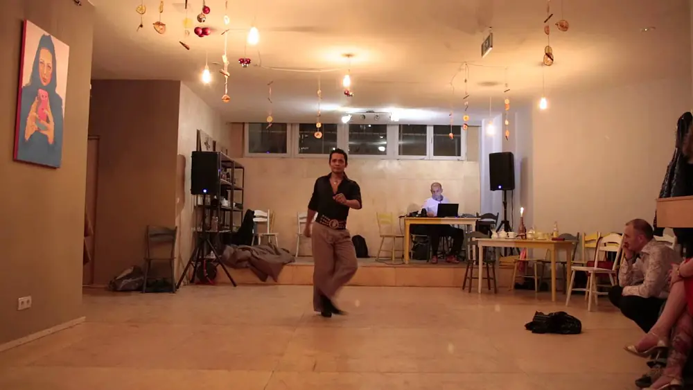 Video thumbnail for Emilio Cornejo -  malambo