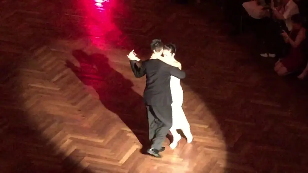 Video thumbnail for Jonatan Saavedra y Clarisa Aragon bailan "Y mientes todavia" un Tango de Osvaldo Pugliese
