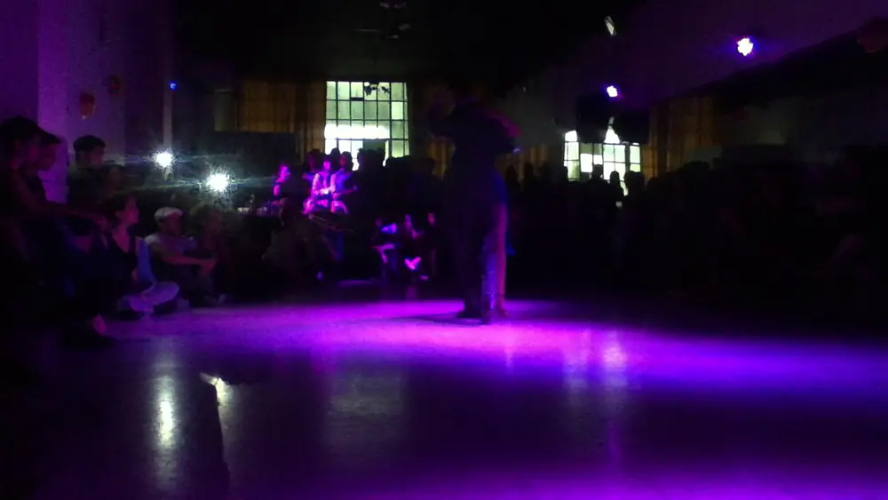 Video thumbnail for Carolina Couto y Emanuel Ledesma - Milonga en Zona Tango - 4 de 4