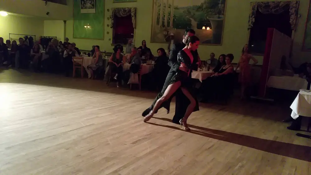 Video thumbnail for Argentine tango: Romina Levin & Leandro Gomez @ Astoria Tango Club