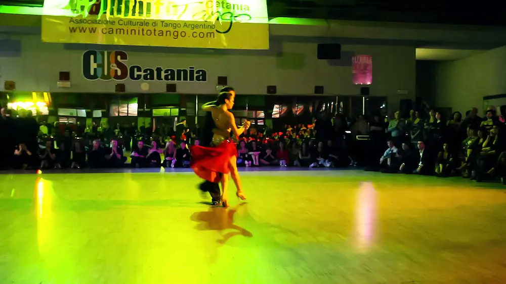 Video thumbnail for Joe Corbata y Lucila Cionci - Catania 13/12/2014 - Video 4/4