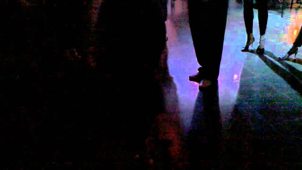 Video thumbnail for Daniela Roig y Hernán Prieto, Clase de tango en La Viruta (09-06-2011)