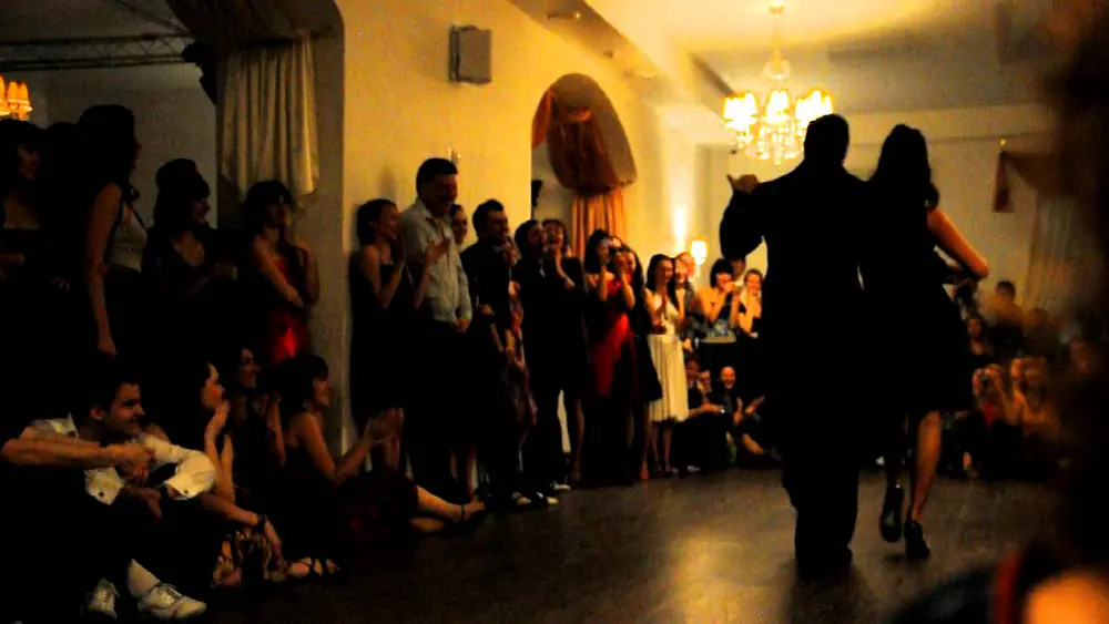 Video thumbnail for Diego "El Pajaro" Riemer & Belen Giachello, show in Nizhny Novgorod, Russia, 12.11.2011 (4/4)