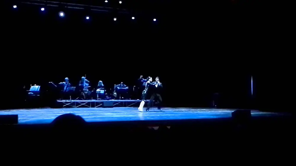 Video thumbnail for Tomas Galvan e Gimena Herrera  - Tango 2 - Roma 17.12.2013