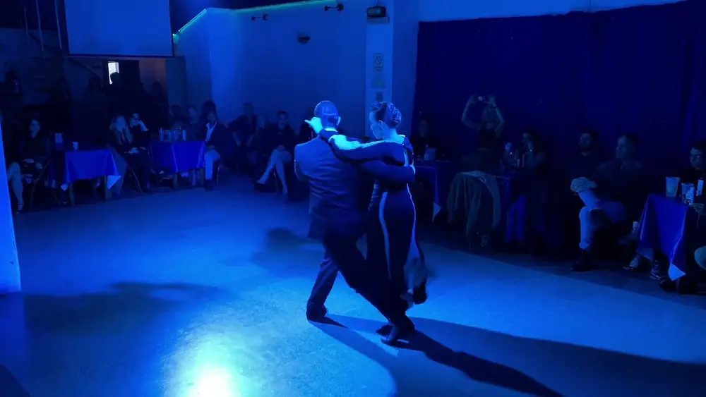 Video thumbnail for Juan Malizia y Manuela Rossi en Juernes Milonga (1/3)