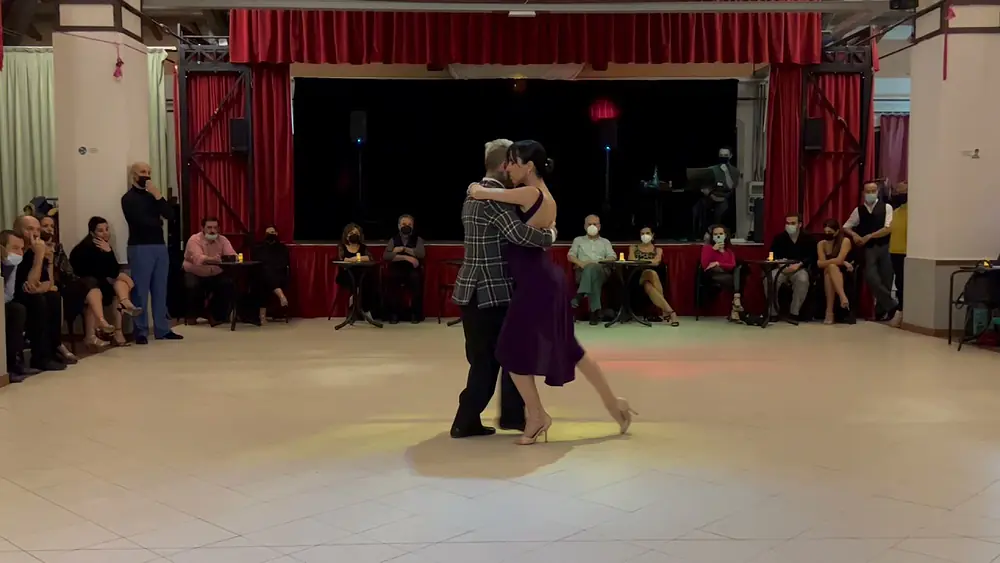 Video thumbnail for Jonatan Aguero e Isabella Fusi - Ferrara (1)