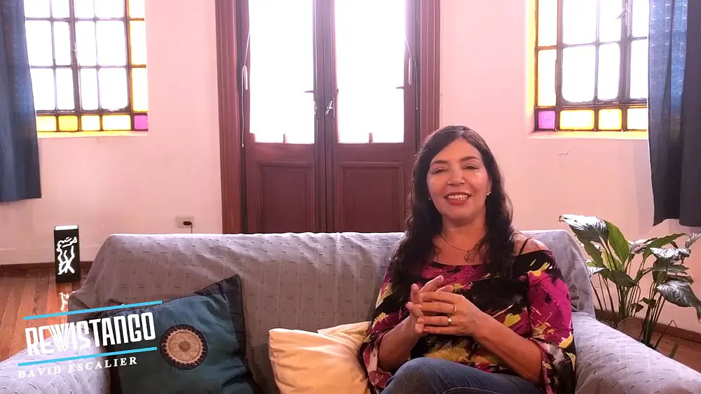 Video thumbnail for 1/5 Stella Báez & Ernesto Balmaceda | Hasta que un día no nos separamos más | Entrevista REVISTANGO
