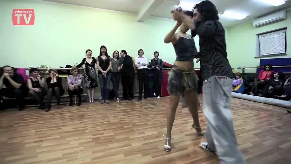 Video thumbnail for Mila Vigdorova & Rodrigo Fonti, Moscow, www.tangomio.ru , http://prischepov.ru