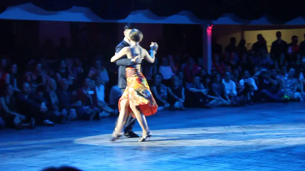 Video thumbnail for SEBASTIAN JIMENEZ E NADIA JOHNSON NO FESTIVAL TANGO LISBOA - 2/2