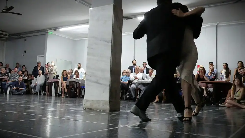Video thumbnail for Hernan Alvarez Prieto & Silvana Dortone en Floreal 030319 2