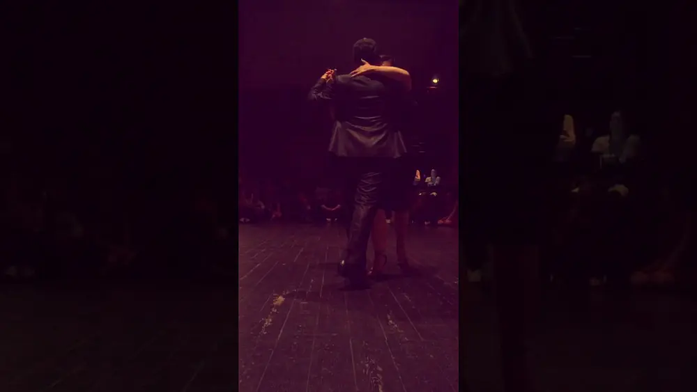 Video thumbnail for Ariadna Naveira y Fernando Sanchez