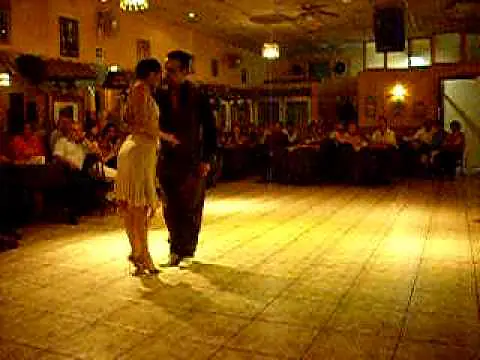 Video thumbnail for JOHN ZABALA Y PAMELA RAMOS BAILANDO(DON JOSE MARIA, PACIENCIA Y ASI ES LA MILONGA)